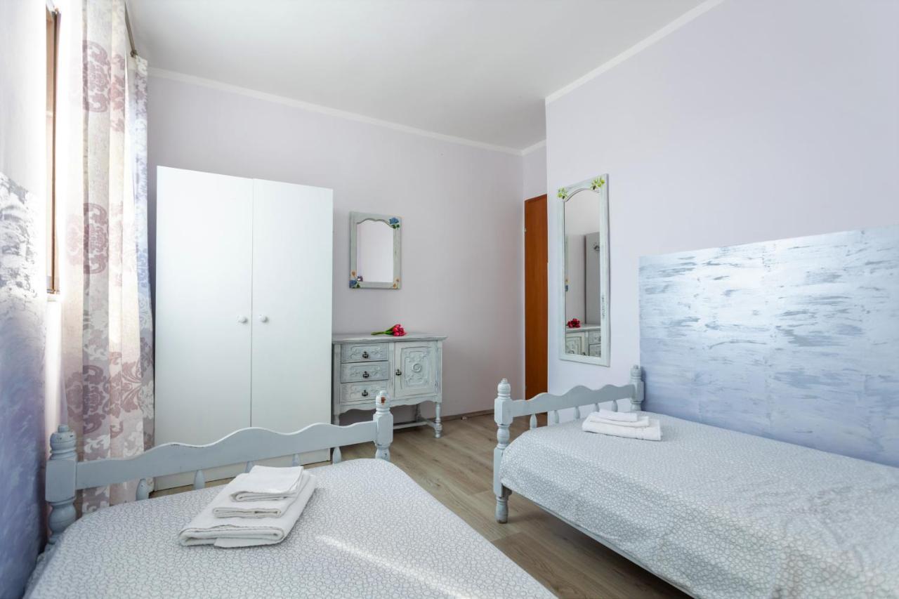 Apartman Doris Milohnici Ngoại thất bức ảnh