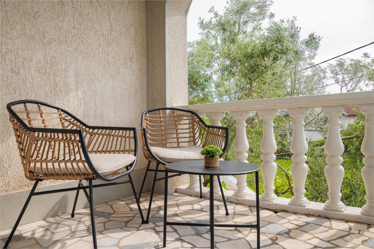 Apartman Doris Milohnici Ngoại thất bức ảnh