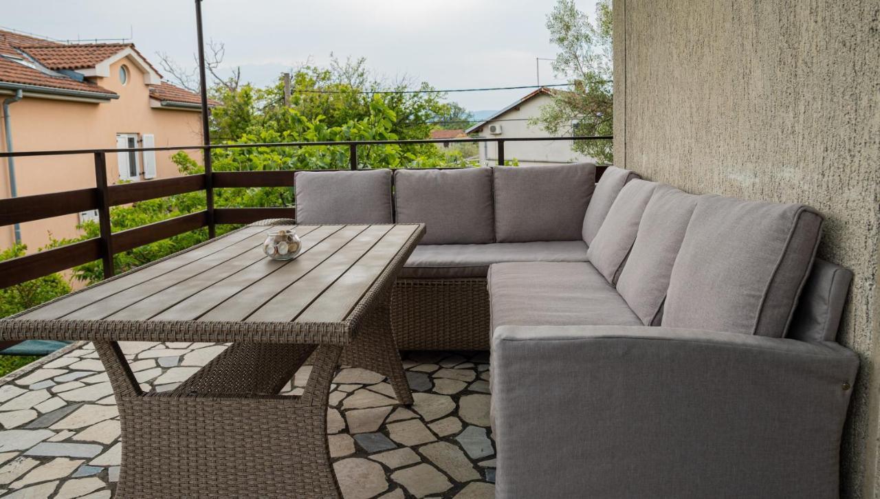 Apartman Doris Milohnici Ngoại thất bức ảnh