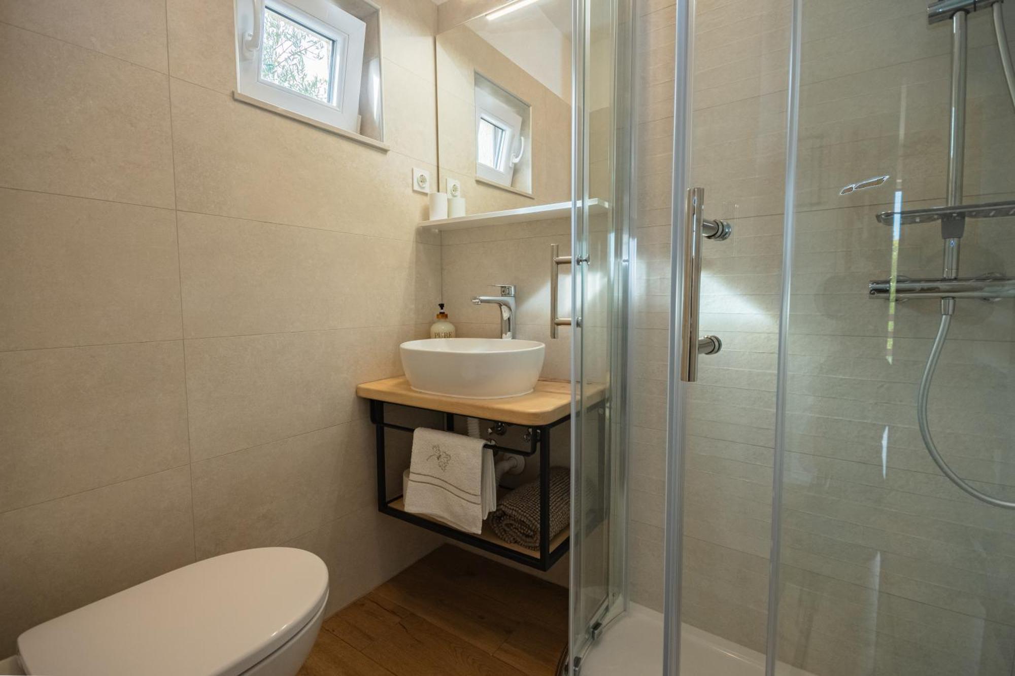 Apartman Doris Milohnici Ngoại thất bức ảnh